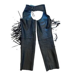 Hot Leathers Ladies Black Leather Motorcycle Fringed Biker Adjustable Buckle. SM